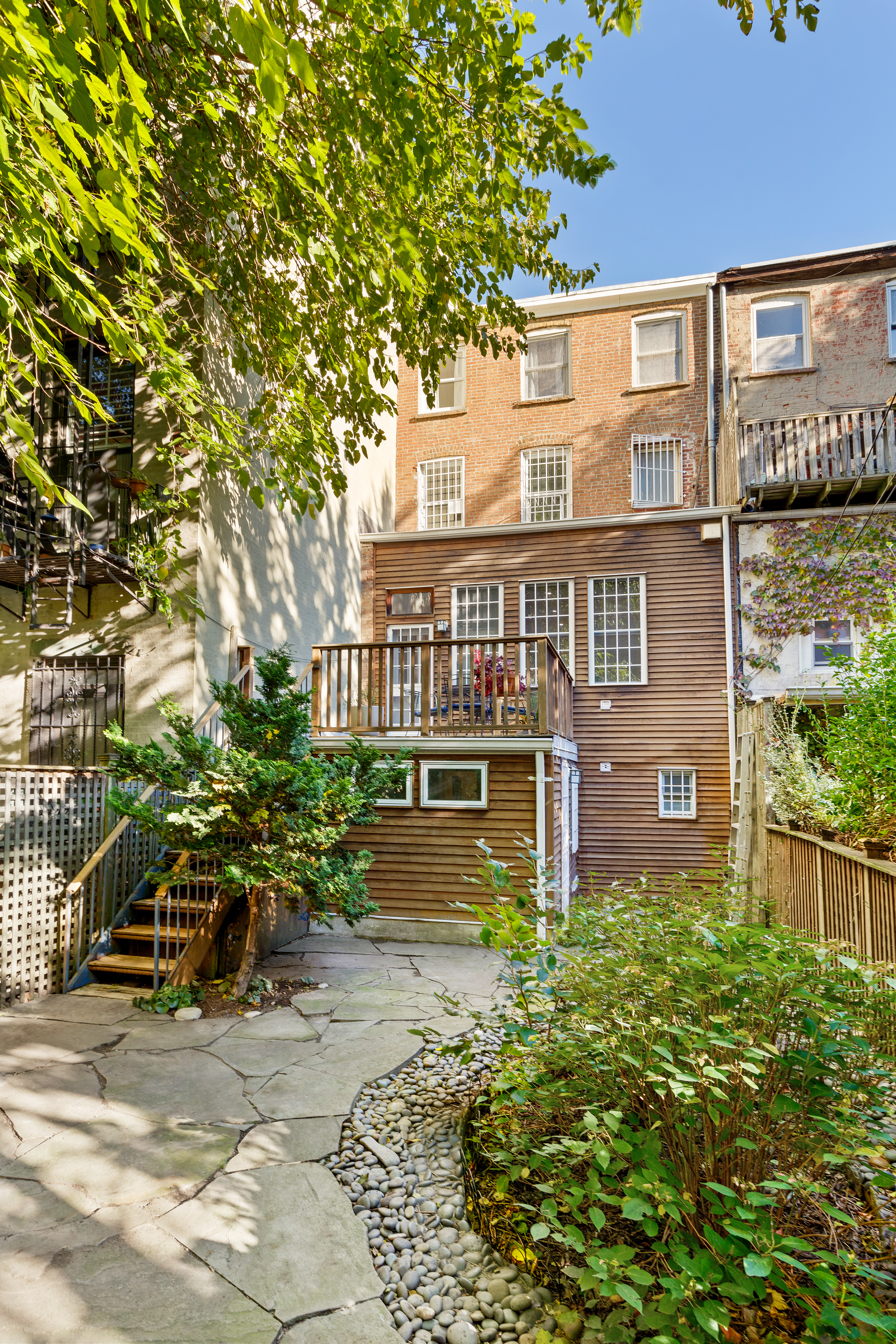 14 Park Place Brooklyn, NY 11217 - Photo 16 of 19