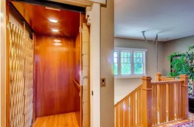 a view of a hallway with windows