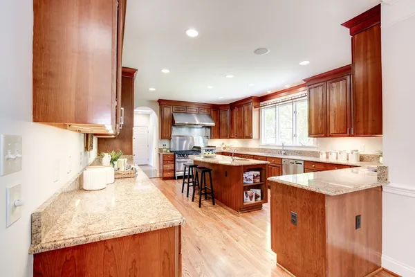 $1,795,000 | 12710 Travilah Road, Potomac, MD 20854