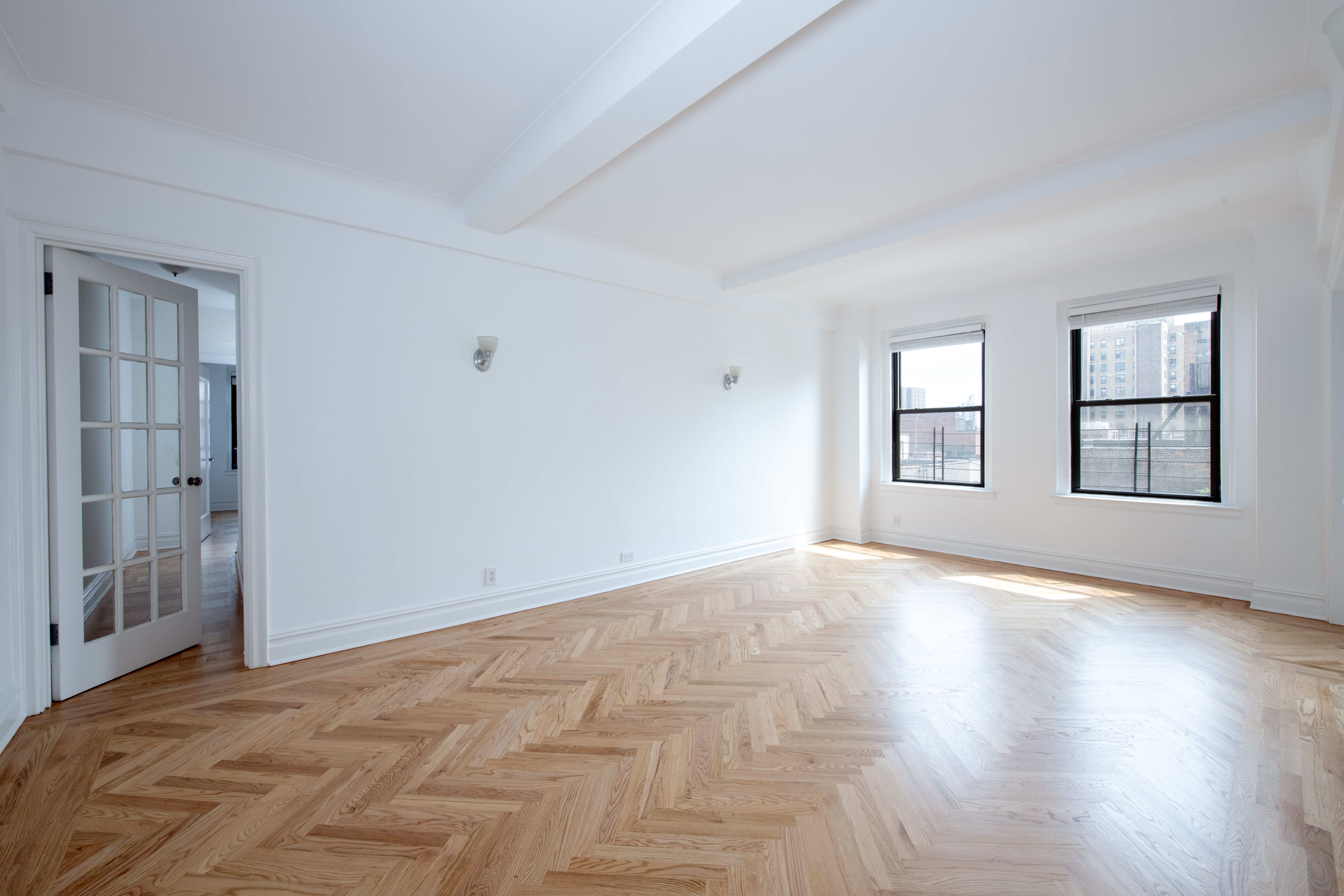 245 West 107th Street, Unit 8G Manhattan, NY 10025 - Photo 2 of 24 Gallery Image 2
