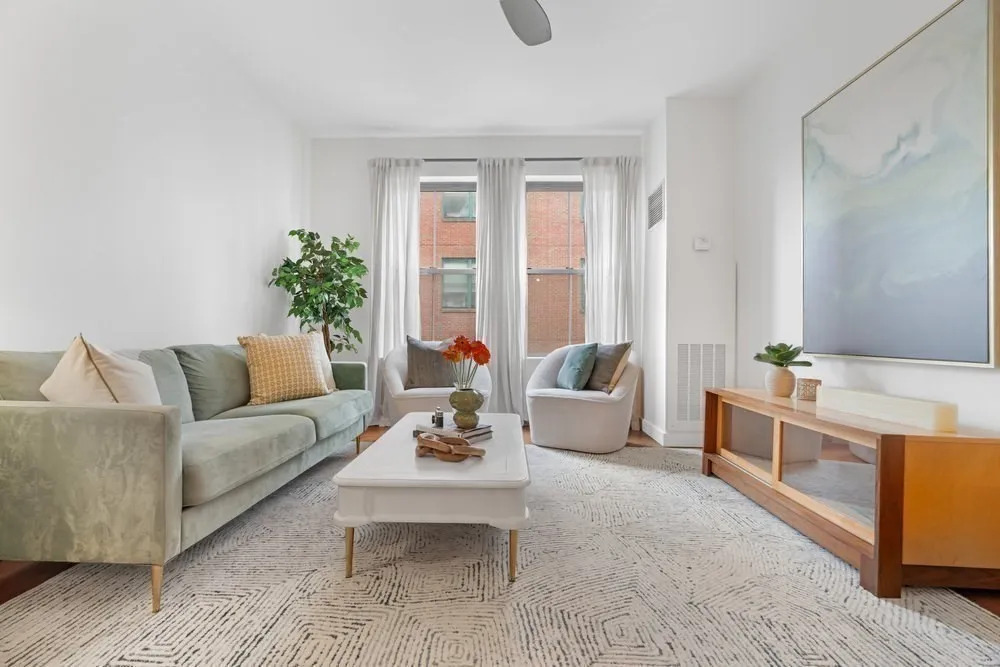 $549,500 | 519 Harrison Avenue, Unit D314, Boston, MA 02118