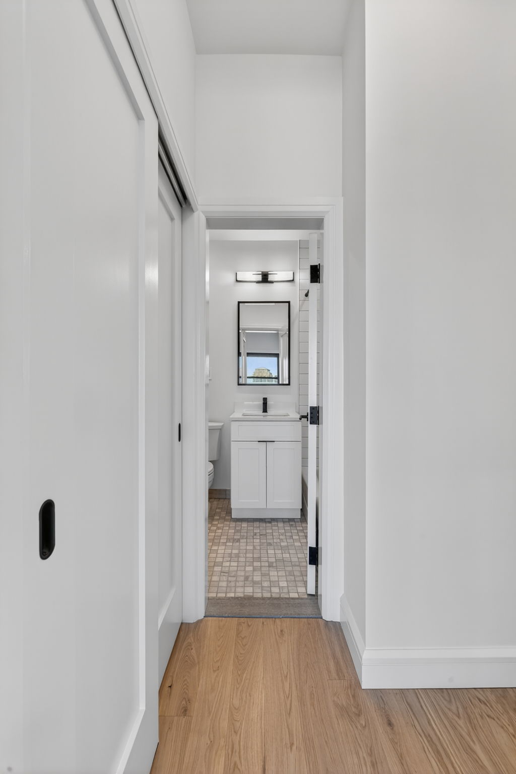 160 West End Avenue, Unit 30M Manhattan, NY 10023 - Photo 11 of 15
