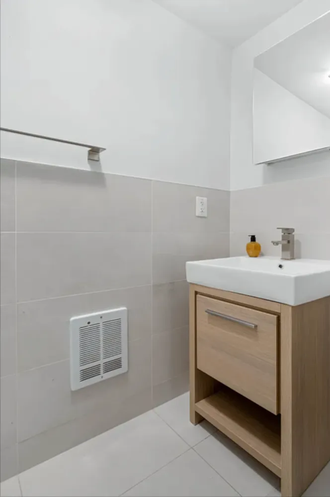 $3,800 | 210 Pulaski Street, Unit 1A | Bedford-Stuyvesant