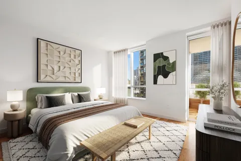 $1,995,000 | 301 East 61st Street, Unit 8B | Lenox Hill