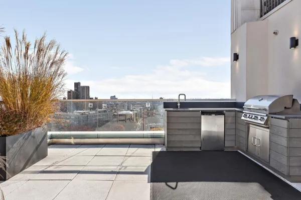 $2,495,000 | 856 Washington Avenue, Unit 9A | Prospect Heights