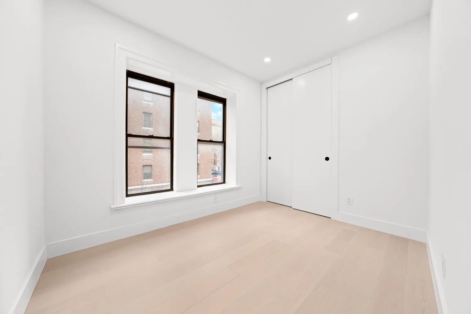 $6,500 | 704 8th Avenue, Unit 4C | Park Slope