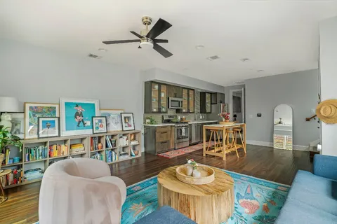 $549,000 | 2812 Oak Springs Drive, Unit 2, Austin, TX 78702