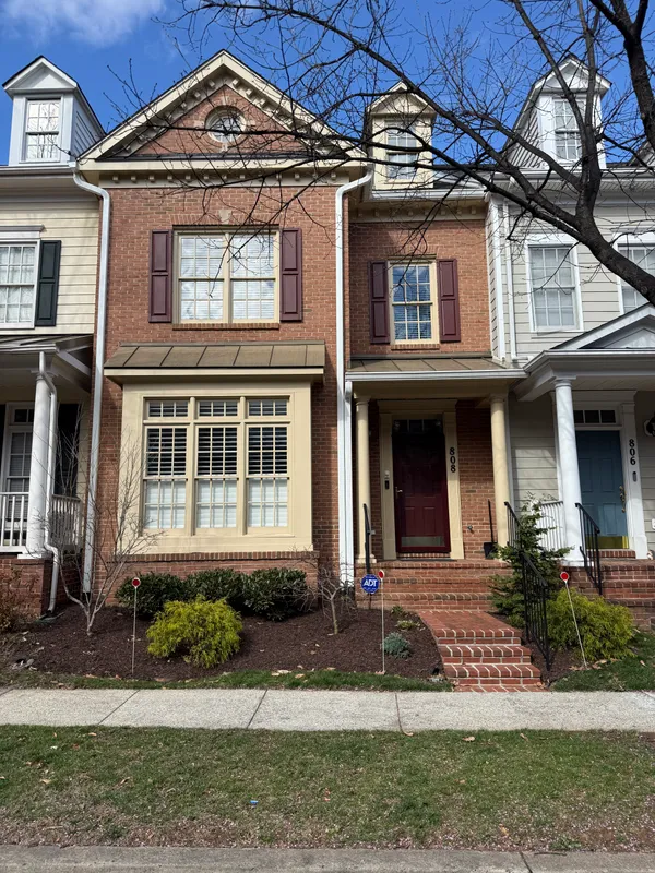 $925,000 | 808 Oak Knoll Terrace, Rockville, MD 20850