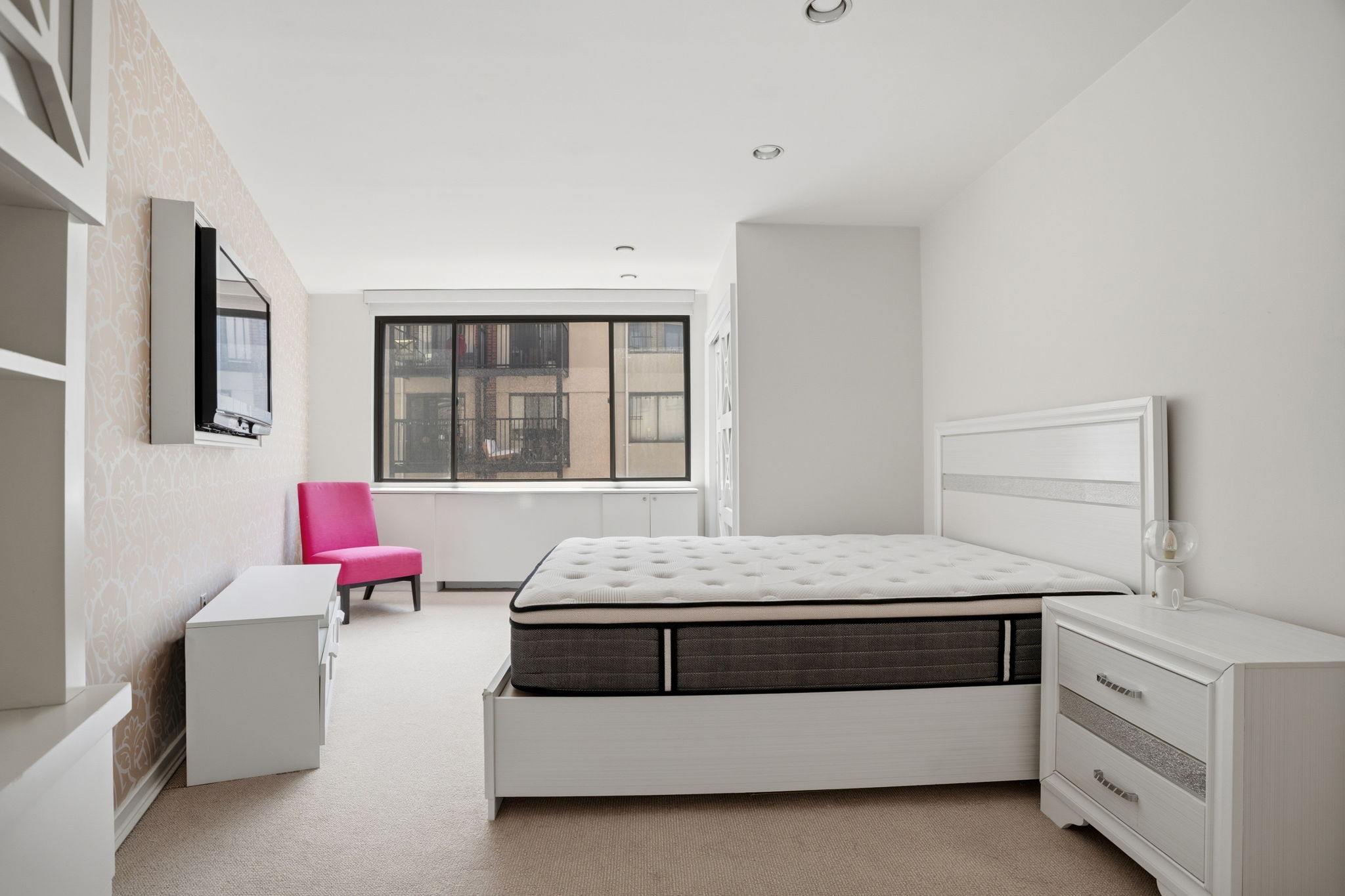 44 East 12th Street, Unit 8B Manhattan, NY 10003 - Photo 11 of 18 Gallery Image 11