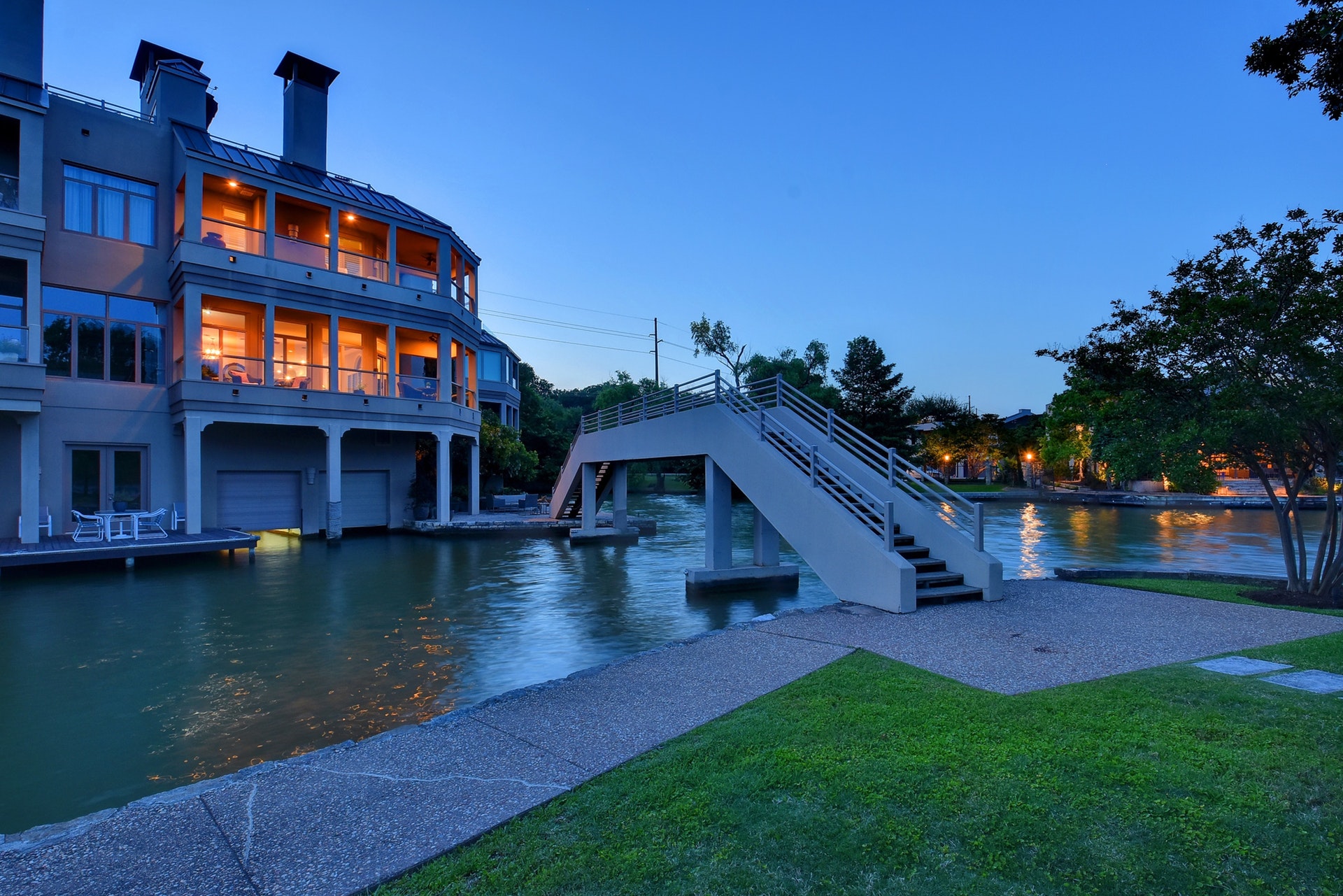 2329 Westlake Drive, Unit 2 Austin, TX 78746 - Photo 2 of 48