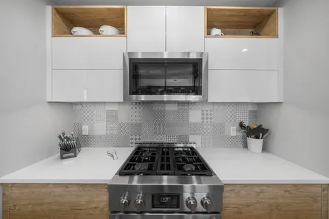 $1,195,000 | 5 West 127th Street, Unit PHB | Central Harlem