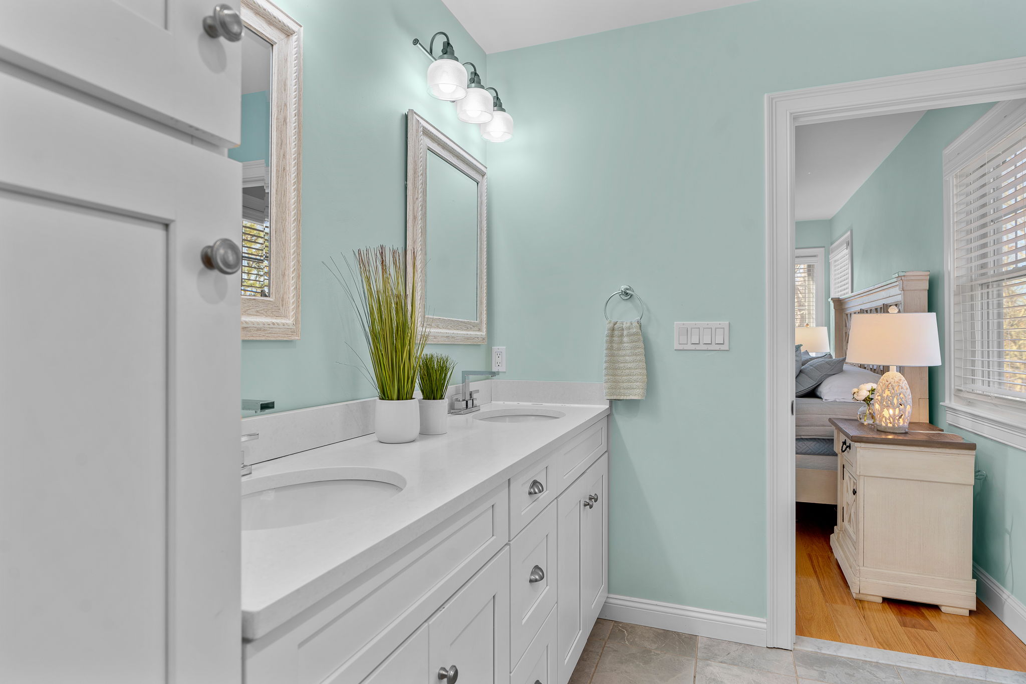 12 South Cedar Street Centerville, MA 02632 - Photo 22 of 40