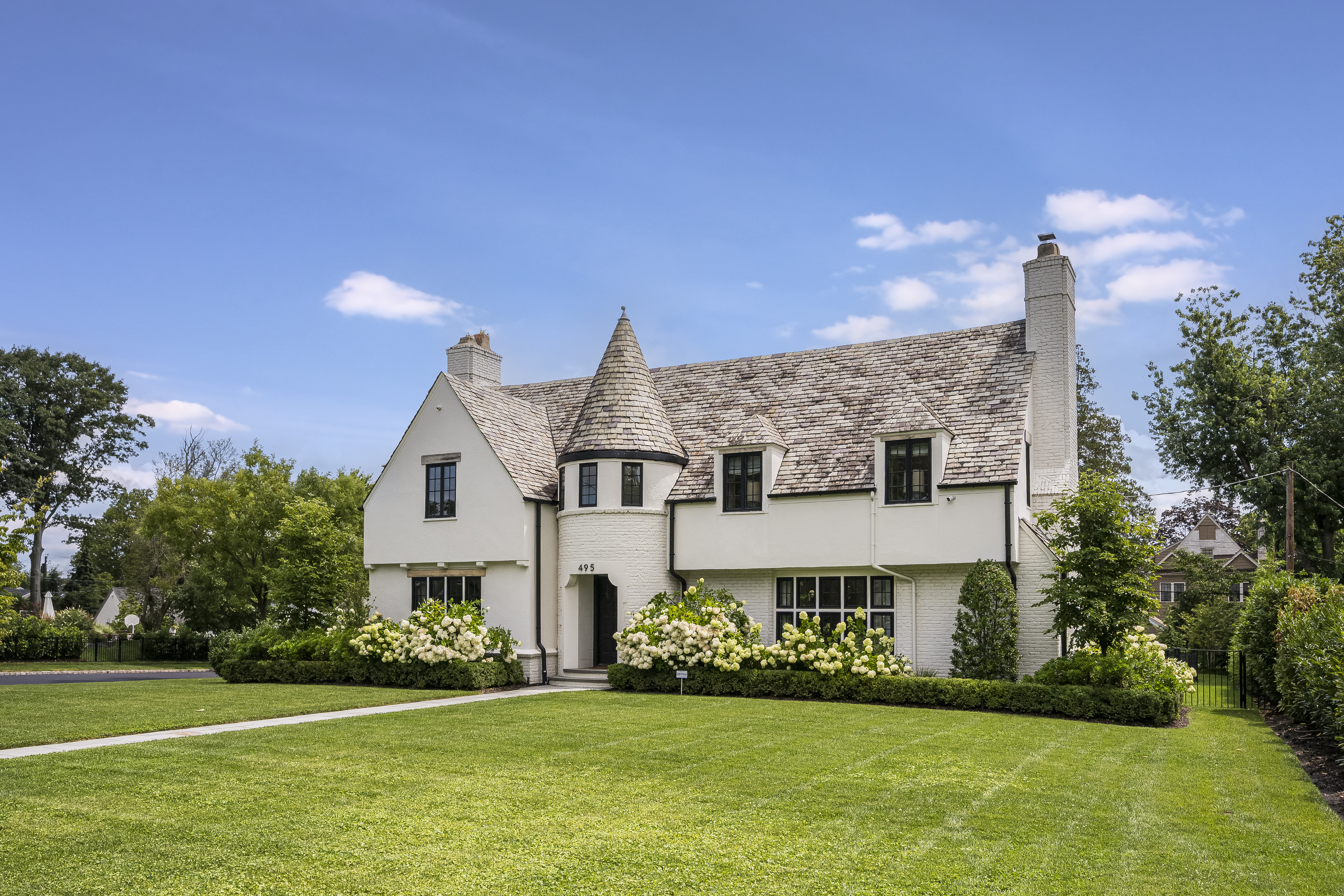 495 Ridgewood Avenue Glen Ridge, NJ 07028 - Photo 3 of 70 Gallery Image 3