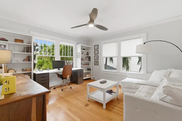 $1,549,000 | 816 16th Avenue Northeast, St. Petersburg, FL 33704