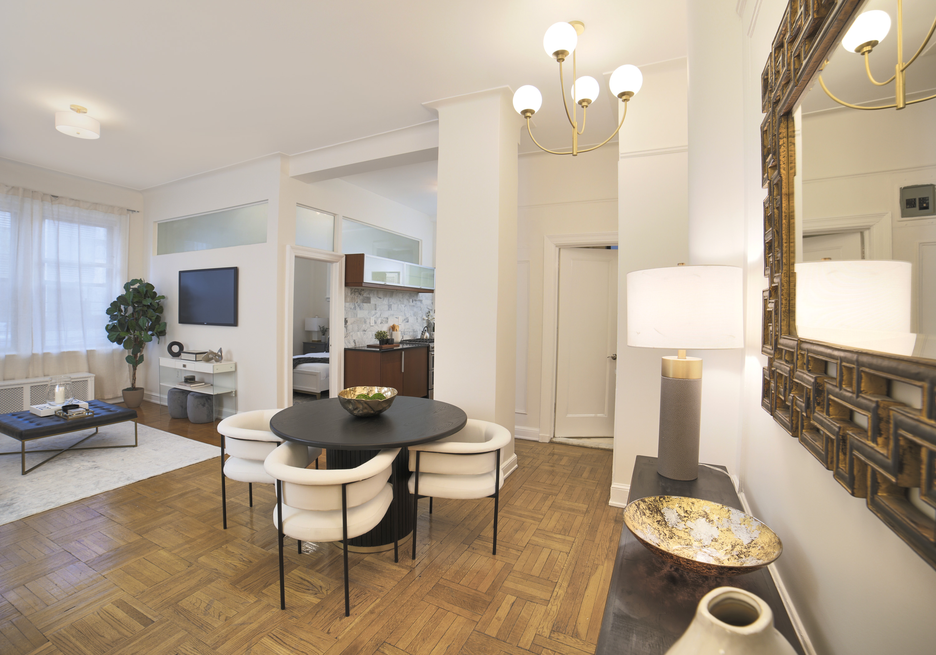 176 West 87th Street, Unit MD Manhattan, NY 10024 - Photo 2 of 18
