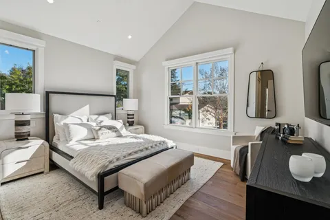 $4,590,000 | 519 Reed Court, Healdsburg, CA 95448