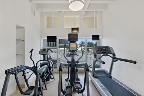 $1,199,000 | 4925 Collins Avenue, Unit 1A, Miami Beach, FL 33140