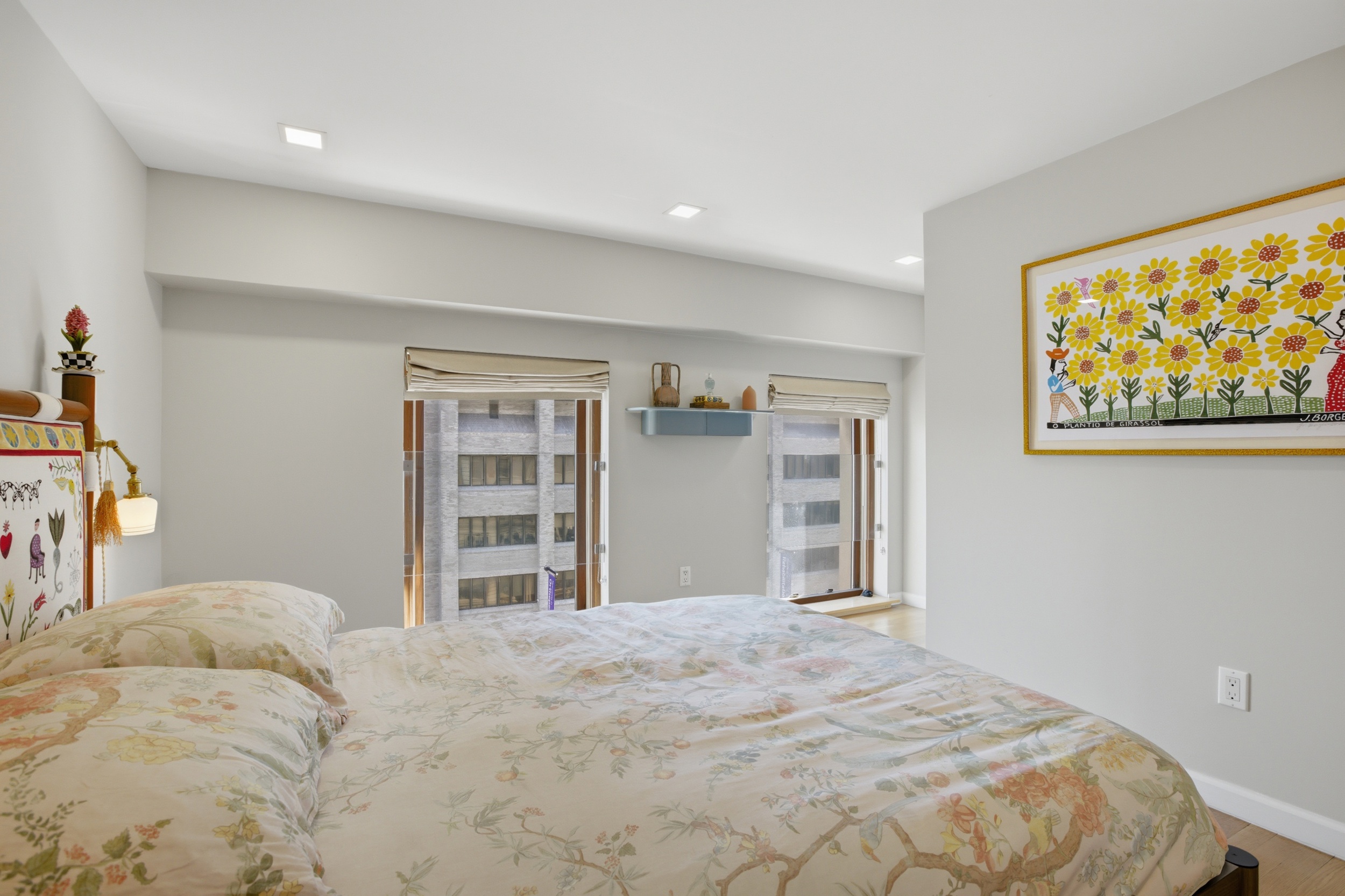 305 2nd Avenue, Unit 521 Manhattan, NY 10003 - Photo 8 of 20 a bedroom with a large bed and a window