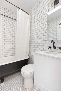 $2,250,000 | 102 Hall Street | Clinton Hill