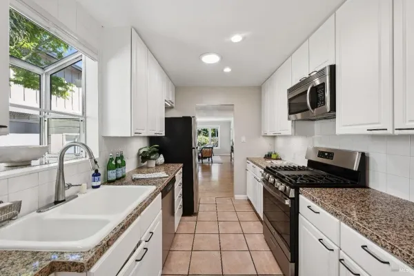 $1,395,000 | 142 Dominga Avenue, Fairfax, CA 94930