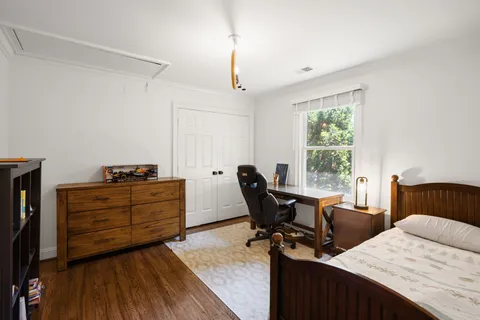 Contact Agent | 5313 Massachusetts Avenue, Bethesda, MD 20816