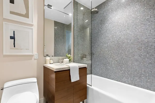 $4,650,000 | 400 West 12th Street, Unit 3E | West Village