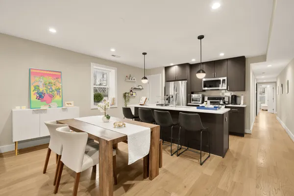 $635,000 | 14 T Street Northeast, Unit 1, Washington, DC 20002
