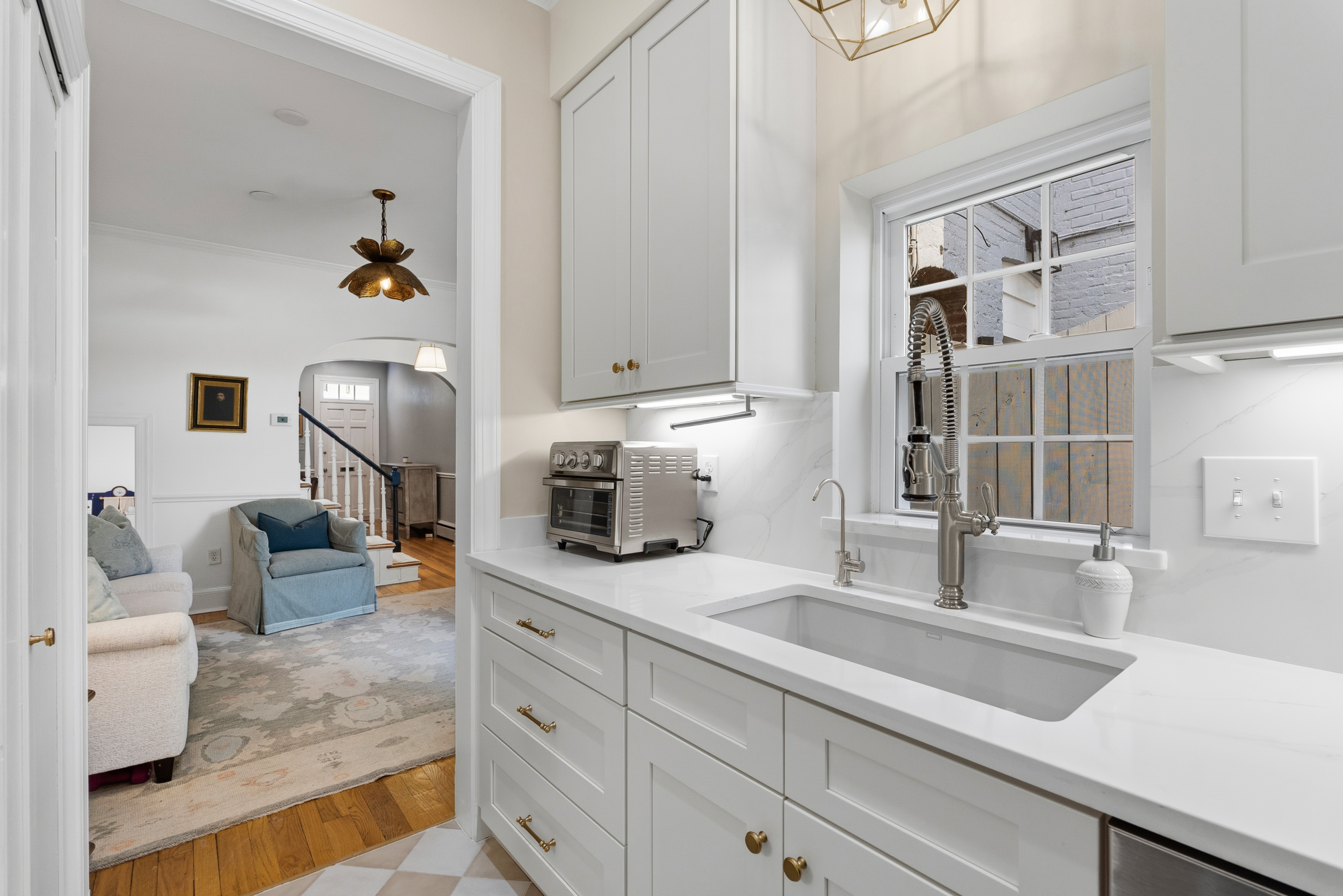 3421 O Street Northwest Washington, DC 20007 - Photo 12 of 35