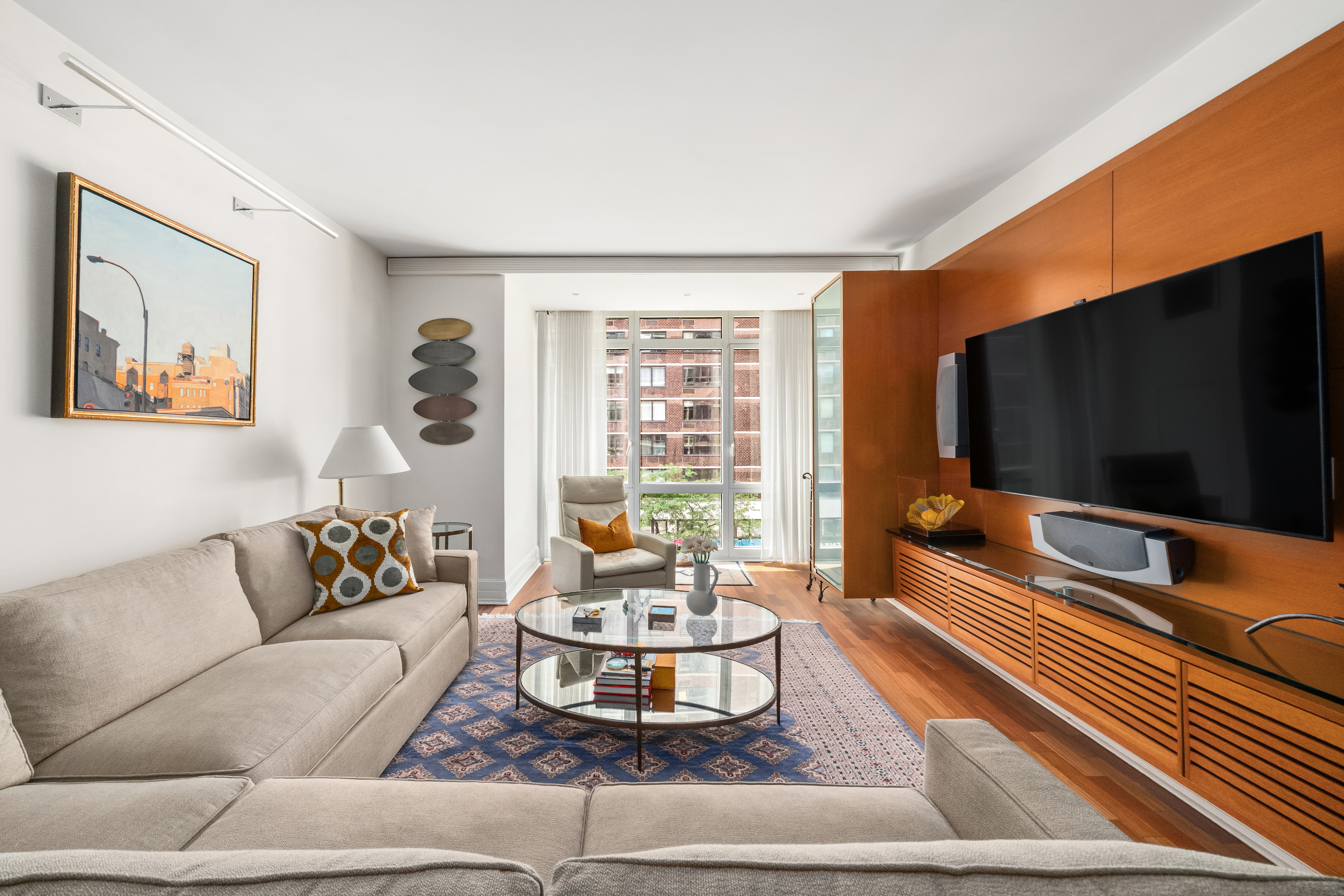 300 East 55th Street, Unit 4D Manhattan, NY 10022 - Photo 2 of 11 Gallery Image 2