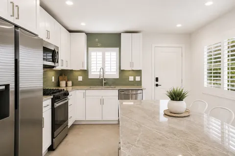 $470,000 | 407 Cobia Avenue, Fort Walton Beach, FL 32548