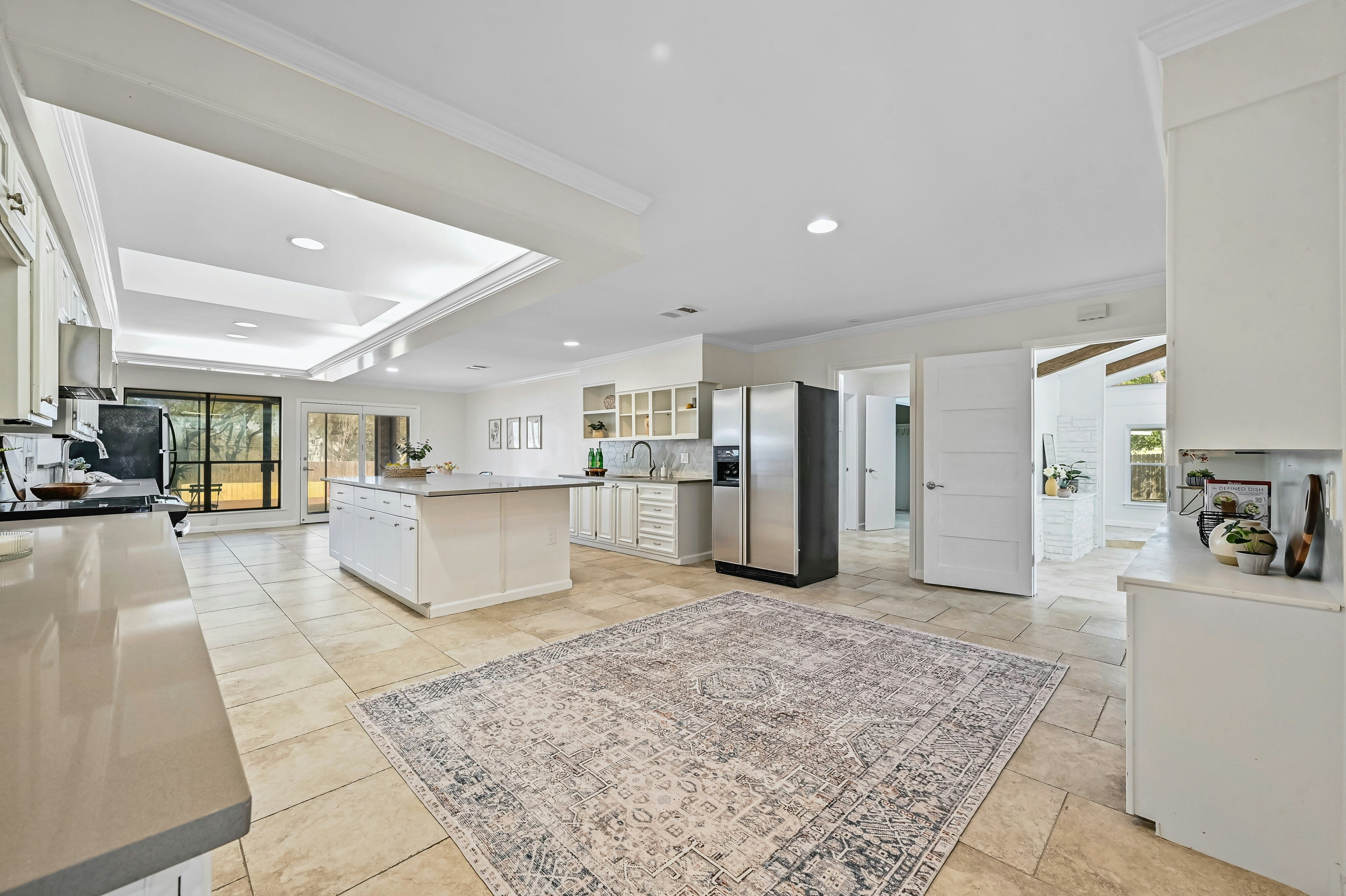 7412 Albert Road Austin, TX 78745 - Photo 13 of 42