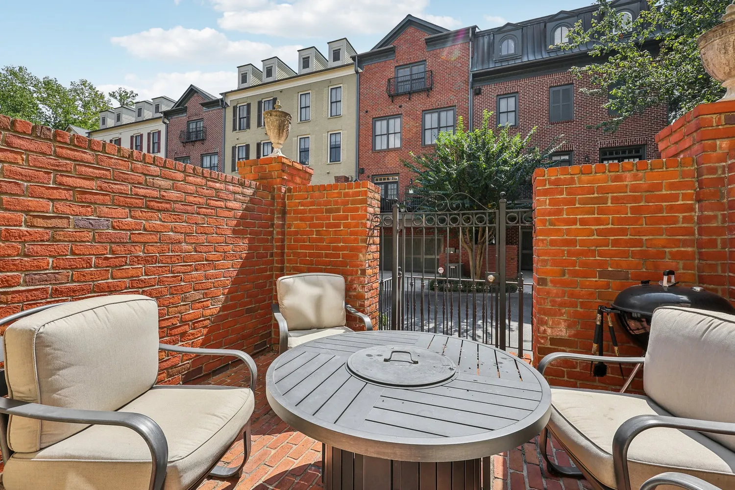 $900,000 | 3127 Lenox Road Northeast, Unit 6, Atlanta, GA 30324