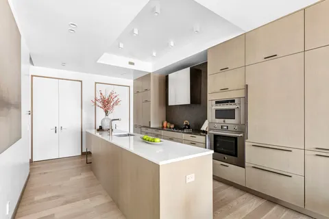 $1,850,000 | 90 Lexington Avenue, Unit 9A | NoMad