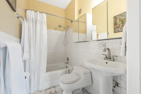 $650,000 | 119 Marlborough Street, Unit 10, Boston, MA 02116