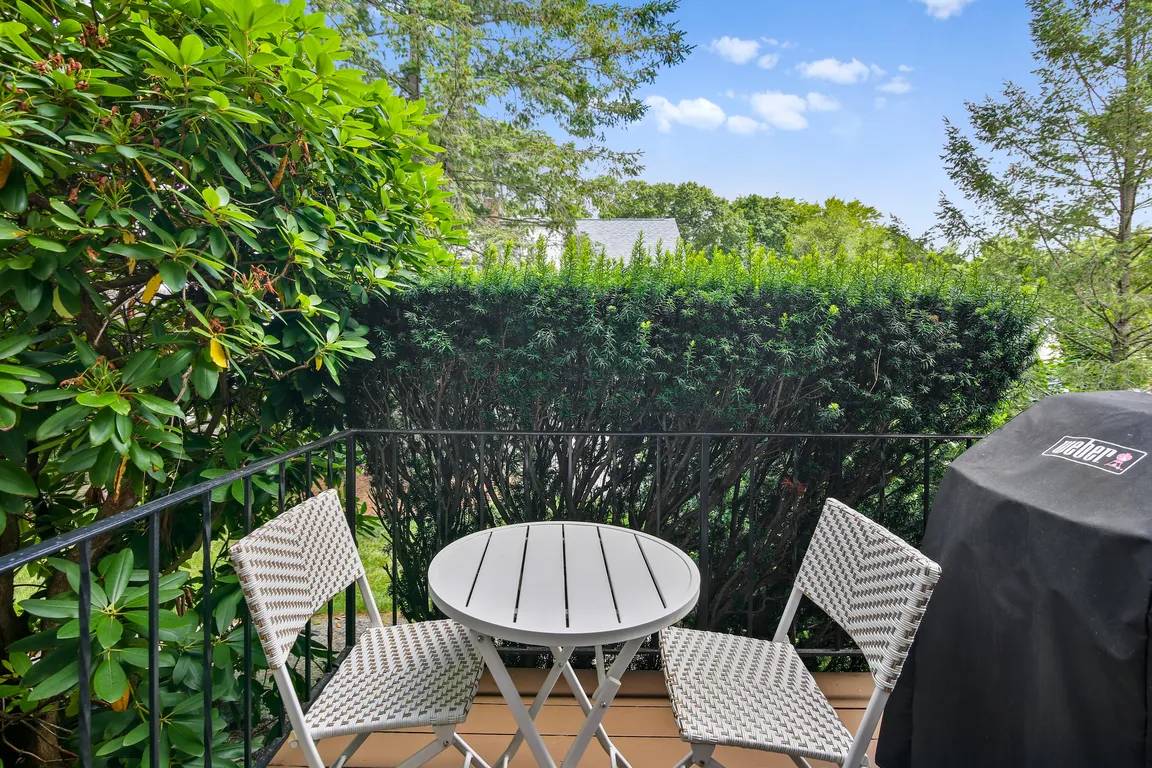 75 Cos Cob Avenue, Unit 9 Cos Cob, CT 06807 - Photo 17 of 21