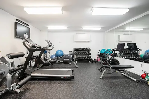 $859,000 | 317 East 111th Street, Unit 2A | East Harlem