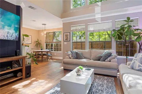 $325,000 | 2632 Century Park Boulevard, Unit 62, Austin, TX 78727