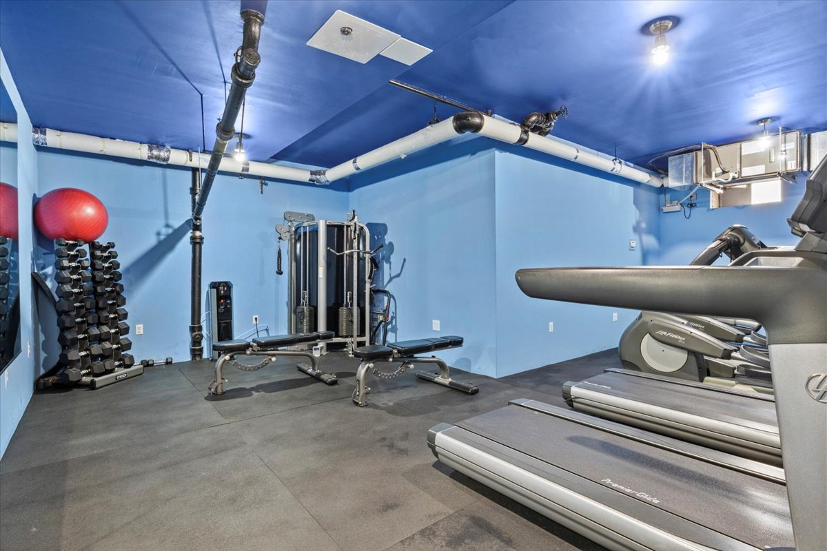9511 Shore Road, Unit 604 Brooklyn, NY 11209 - Photo 26 of 29 Gallery Image 26
