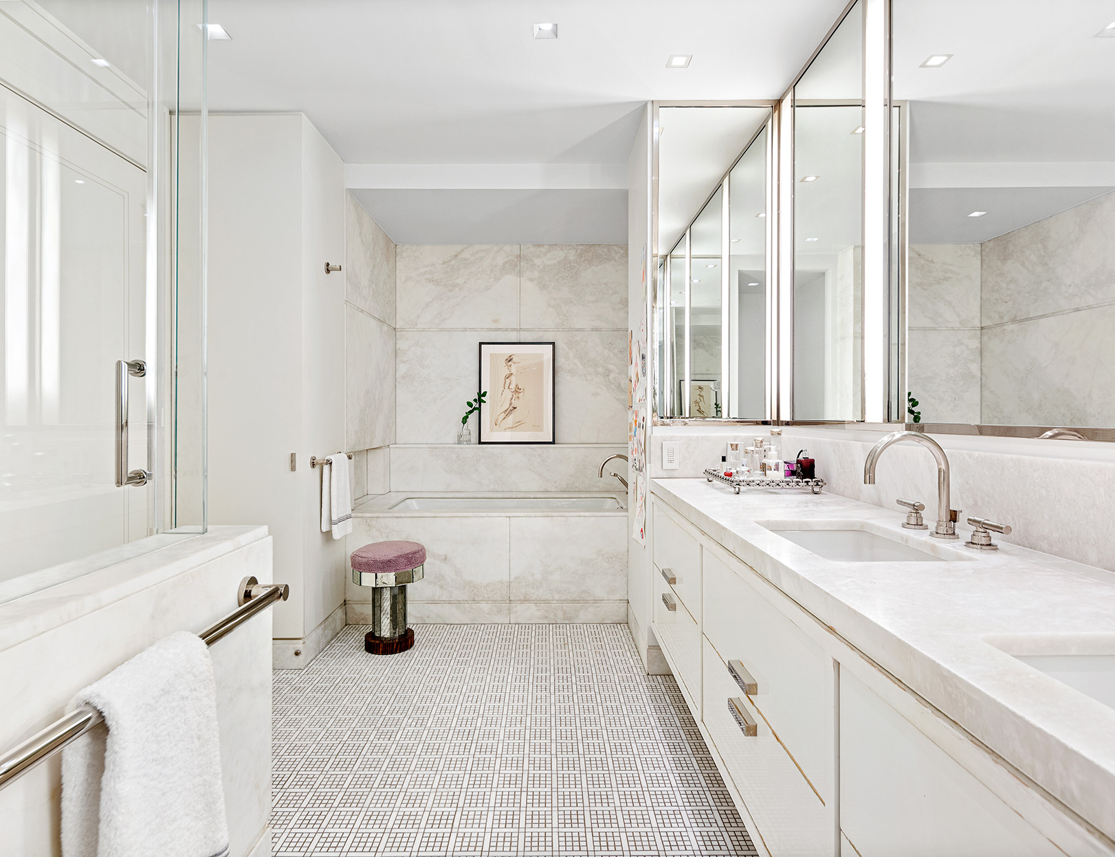 575 Park Avenue, Unit 902 Manhattan, NY 10065 - Photo 13 of 17 Gallery Image 13