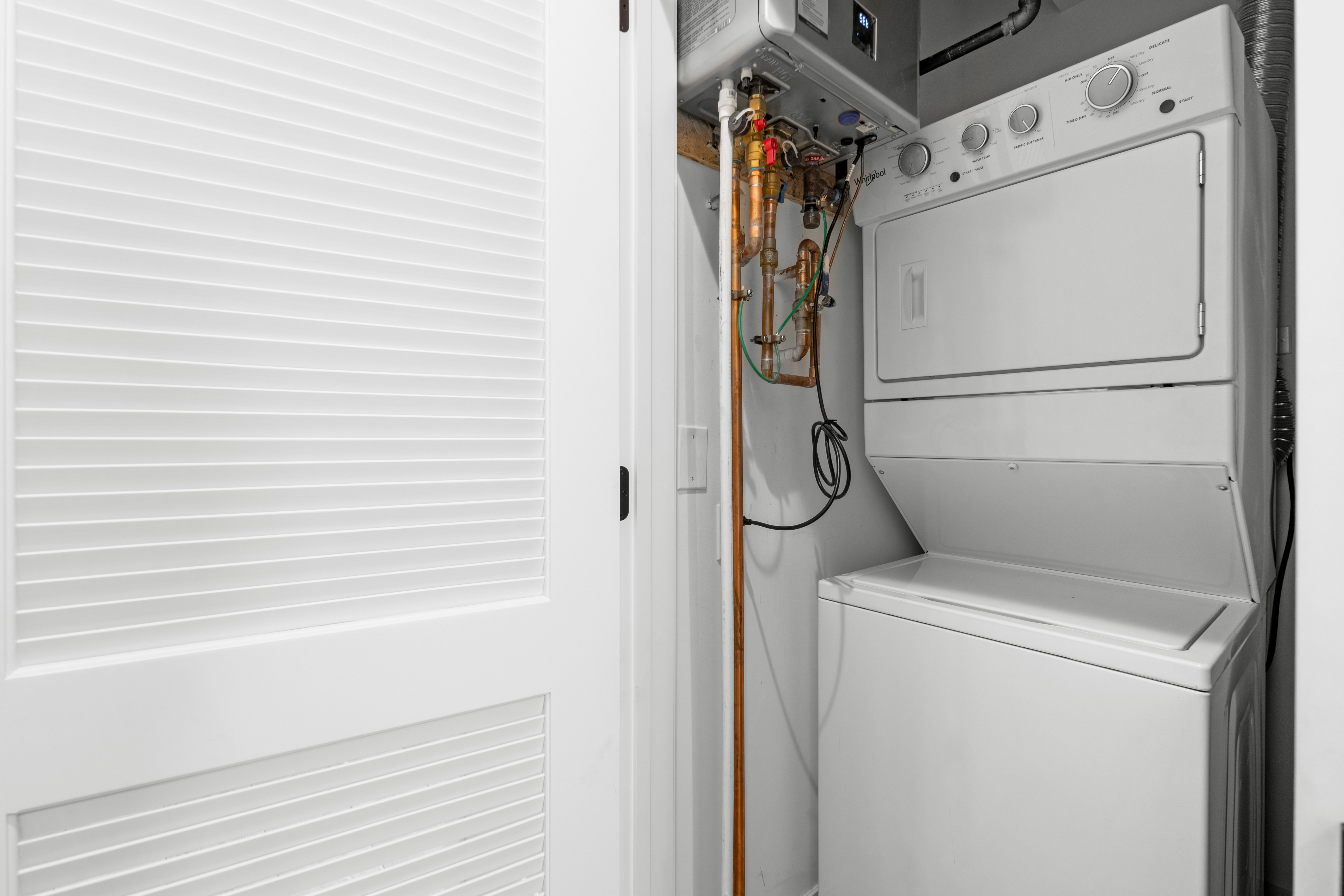 1327 West Taylor Street, Unit 2W Chicago, IL 60607 - Photo 14 of 20