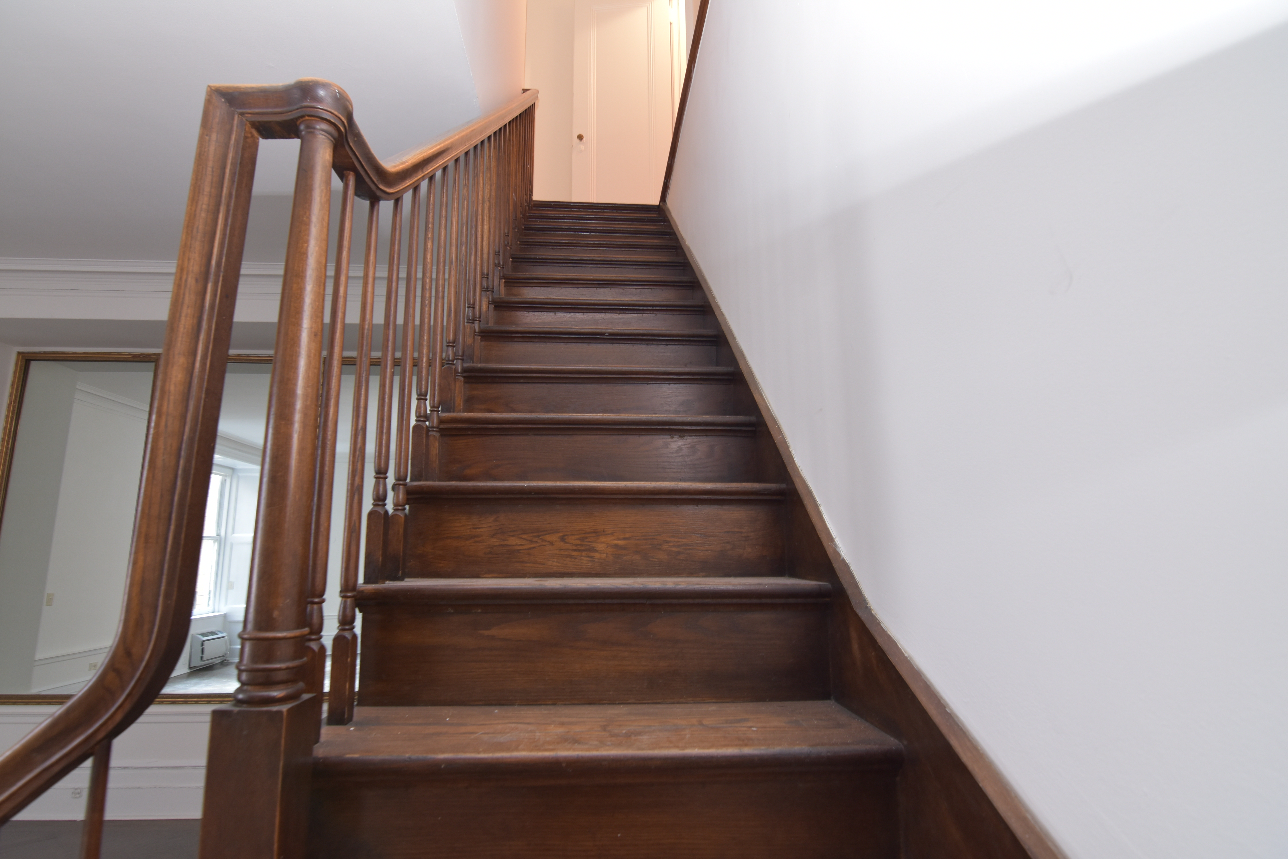 18 East 67th Street, Unit 2B/3B Manhattan, NY 10065 - Photo 8 of 18 a view of entryway