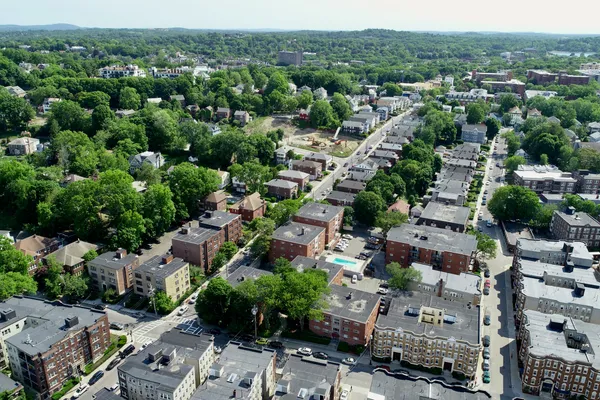 $3,150 | 233 Kelton Street, Unit 9, Allston, MA 02134