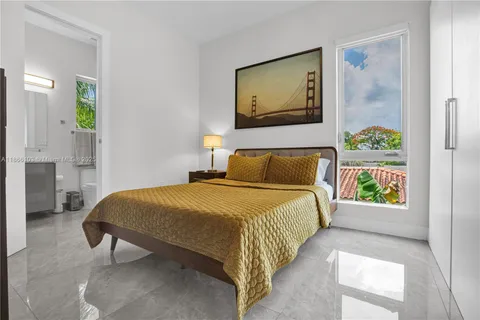 $1,450,000 | 3331 Southwest 29th Terrace, Unit 1, Miami, FL 33133