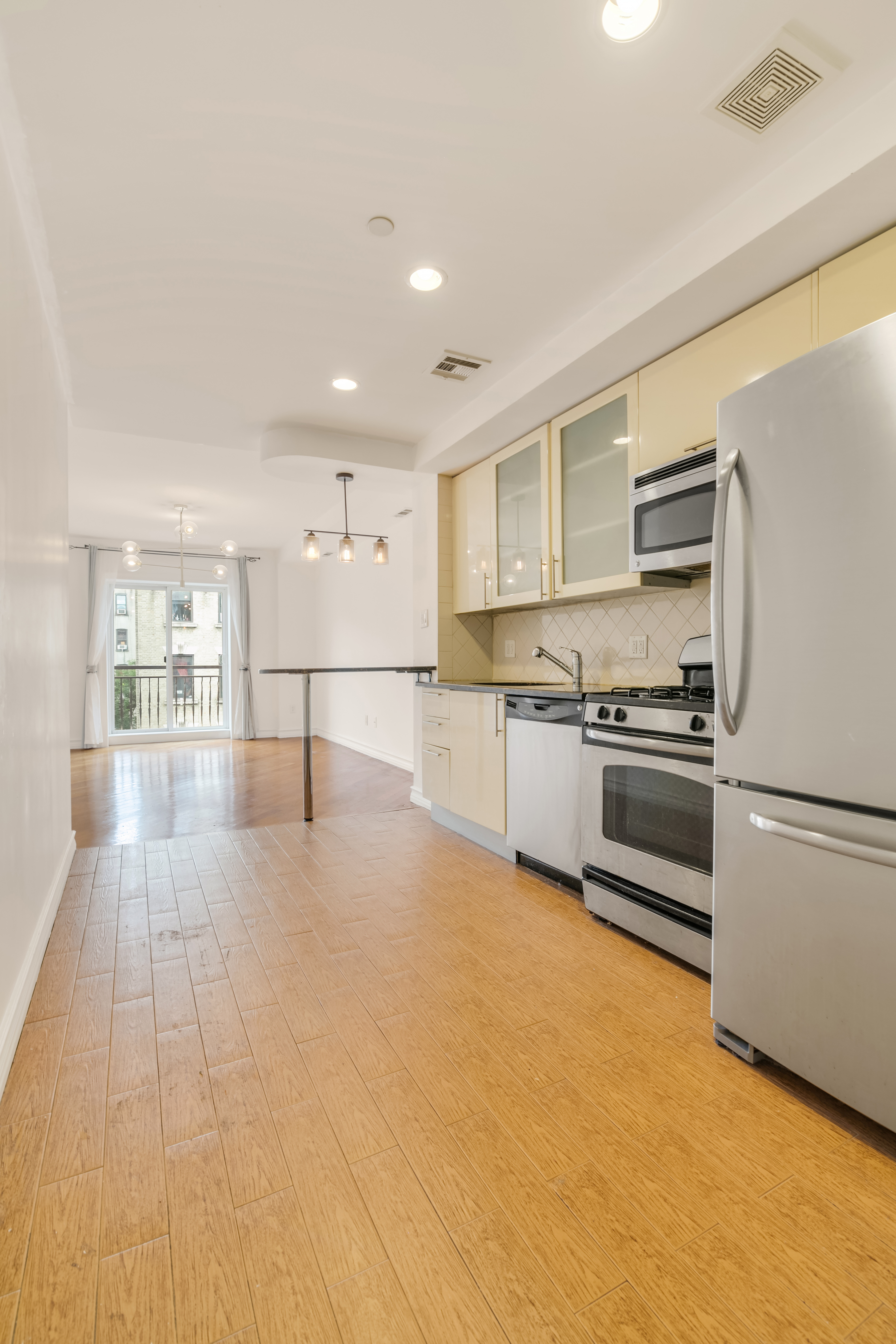 147 West 142nd Street, Unit 5A Manhattan, NY 10030 - Photo 3 of 11