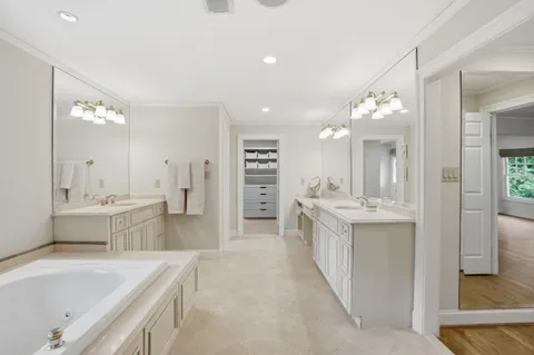 $2,575,000 | 8455 Portland Place, McLean, VA 22102