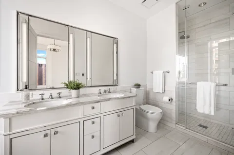 $3,995,000 | 30 Park Place, Unit 43B | TriBeCa