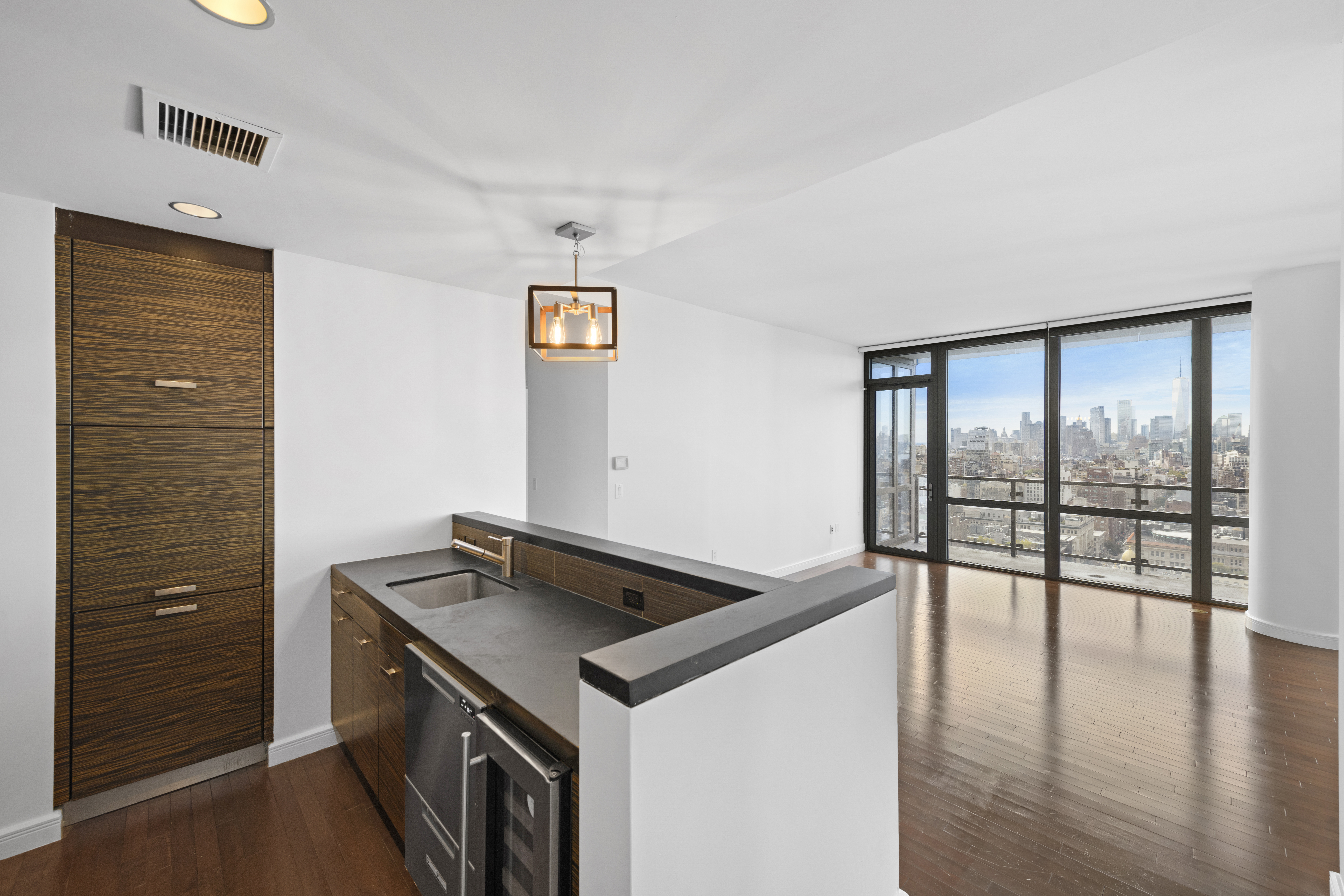 101 West 24th Street, Unit 29B Manhattan, NY 10011 - Photo 2 of 22