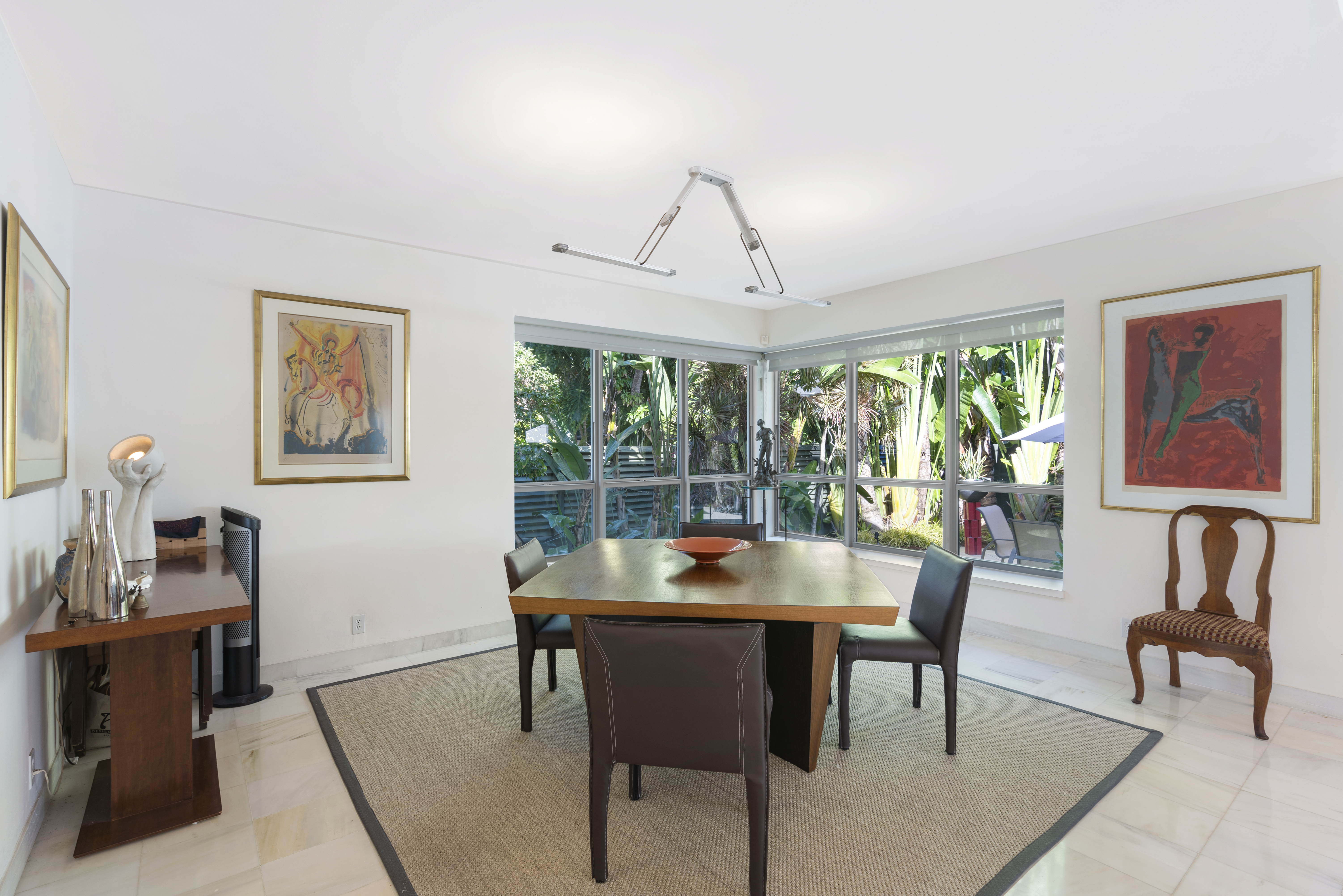 2545 Flamingo Place Miami Beach, FL 33140 - Photo 7 of 23
