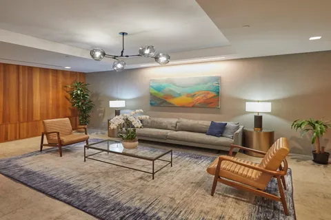 $1,550,000 | 340 East 64th Street, Unit 5B | Lenox Hill