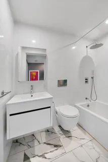 $1,850,000 | 316 Carroll Street, Unit 2 | Carroll Gardens